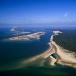 vue aérienne des passes du bassin d'arcachon par le photographe Stéphane Scotto