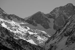 Lac de Gaube, pont d'Espagne. Paysage des hautes pyrénées, au niveau de Cauterets et du parc Naturel