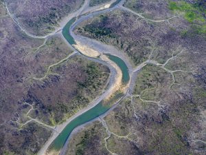 photo aérienne du Bassin d'Arcachon à marée basse