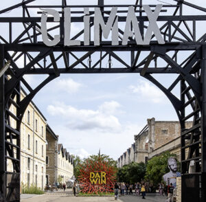 entrée de Darwin Camp à Bordeaux